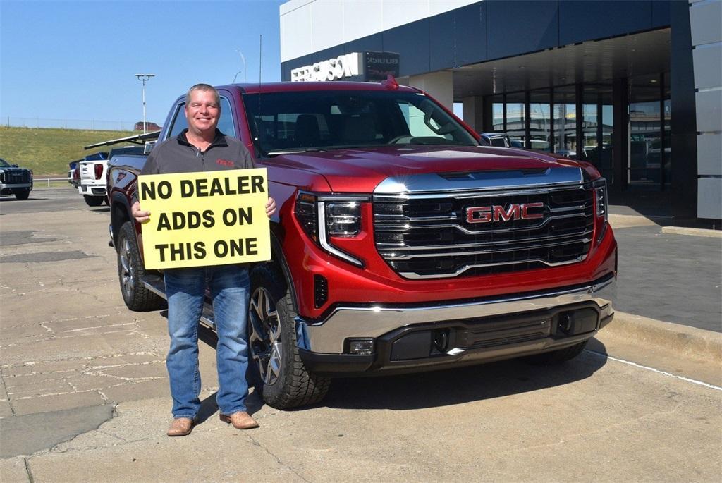 new 2025 GMC Sierra 1500 car, priced at $59,440