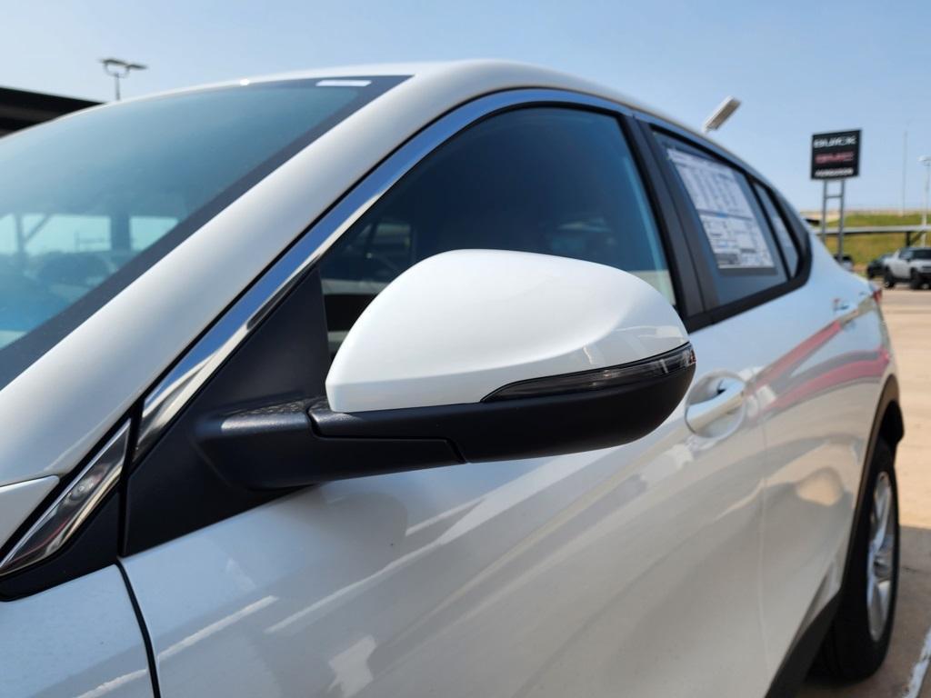 new 2026 Buick Envista car, priced at $26,985