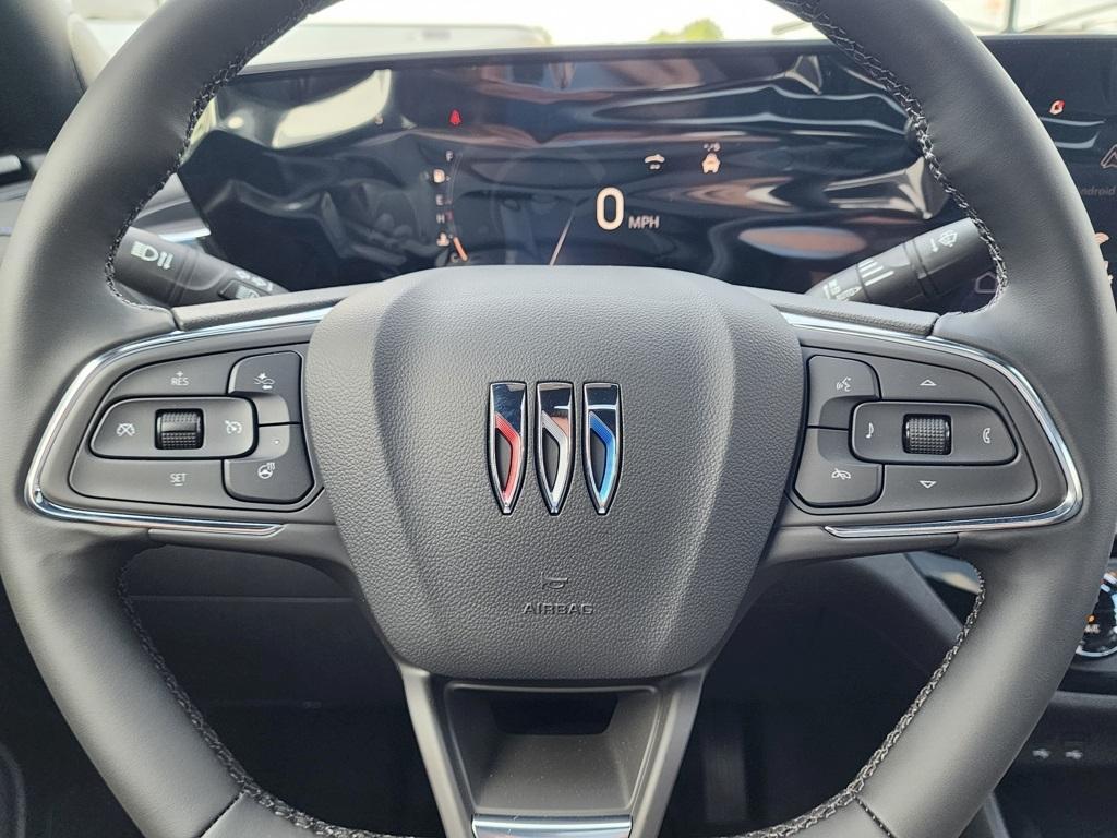 new 2025 Buick Envista car, priced at $28,770