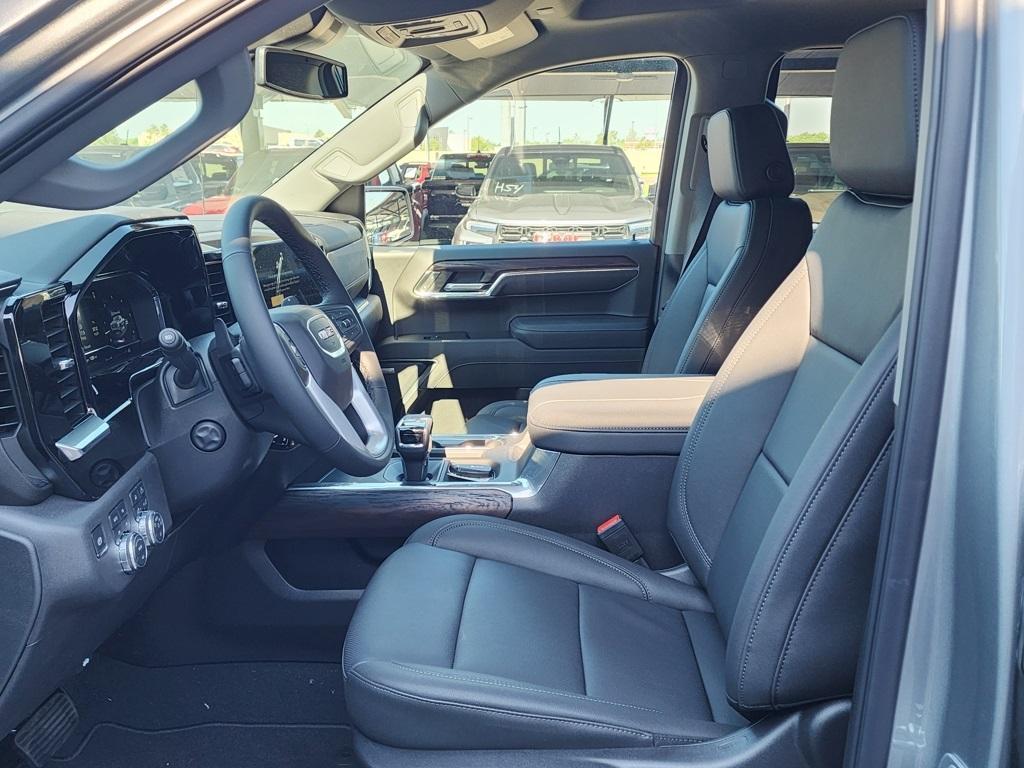 new 2025 GMC Sierra 1500 car, priced at $57,325