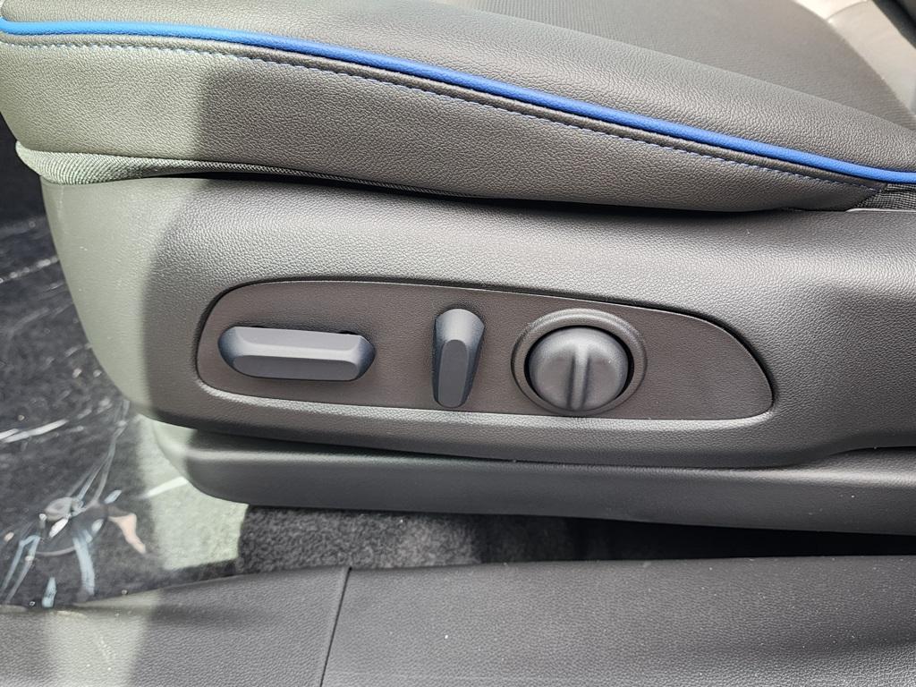 new 2026 Buick Encore GX car, priced at $29,675
