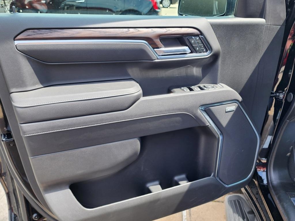 new 2025 GMC Sierra 1500 car, priced at $59,810