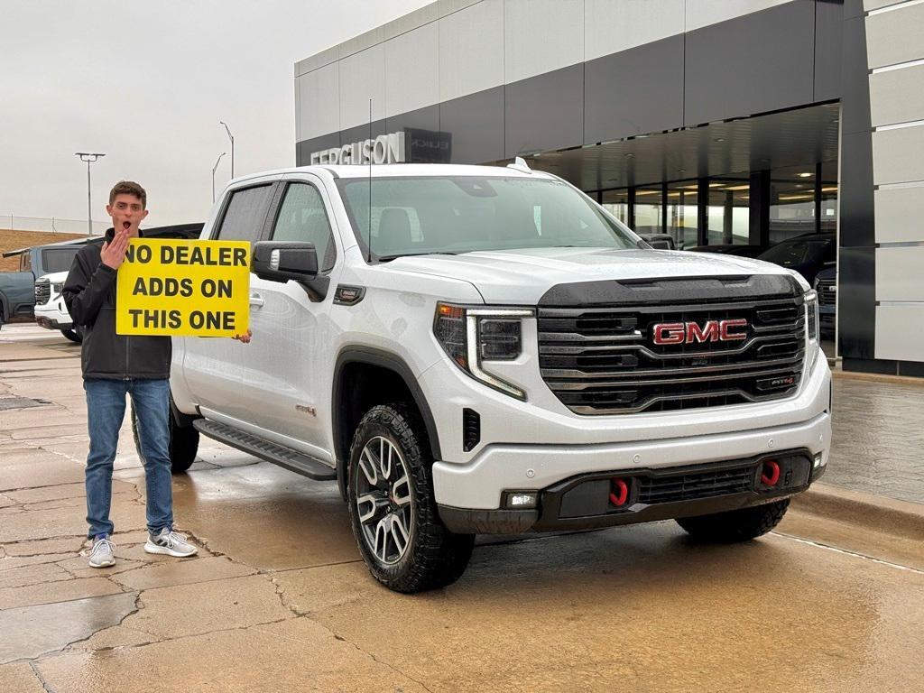 new 2025 GMC Sierra 1500 car, priced at $67,205