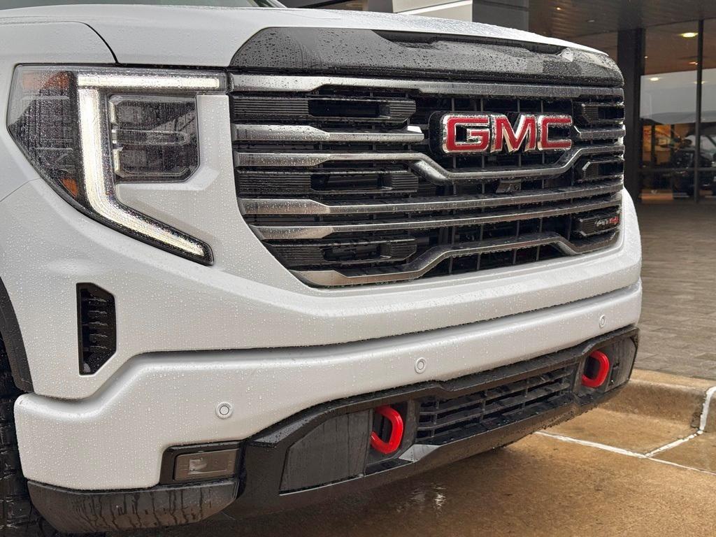 new 2025 GMC Sierra 1500 car, priced at $67,205