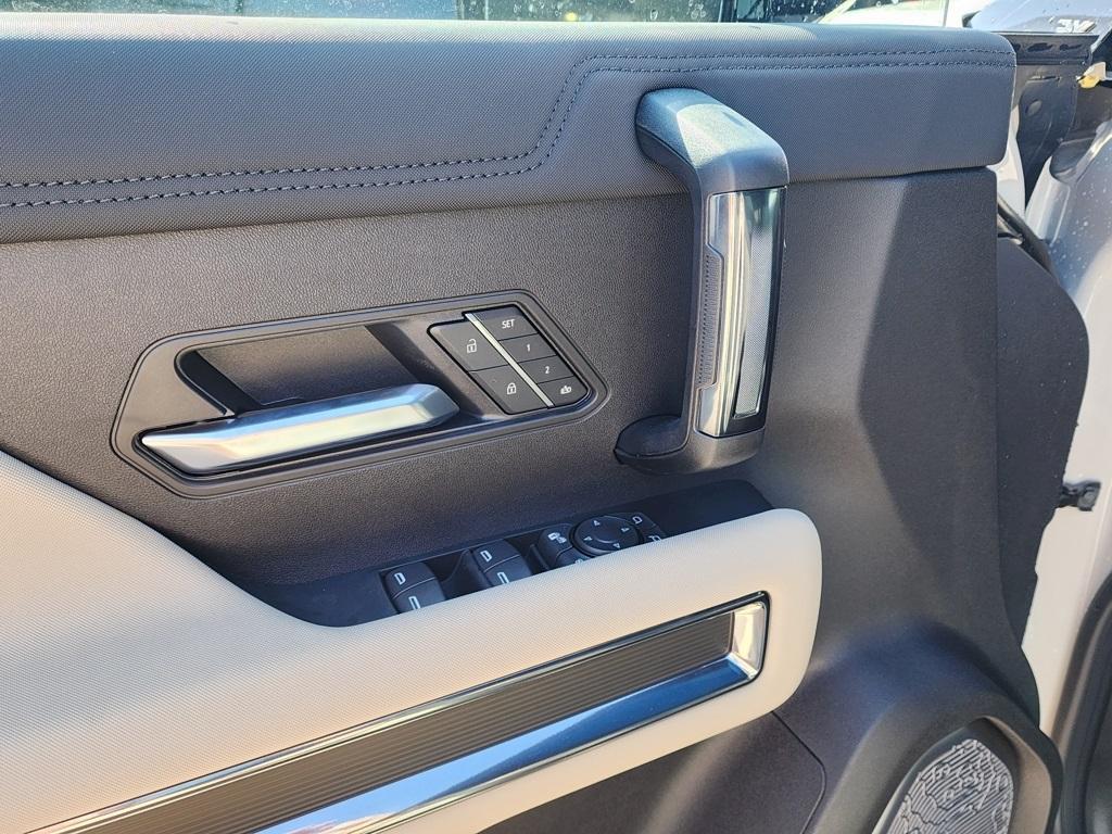 new 2026 GMC HUMMER EV SUV car, priced at $101,315