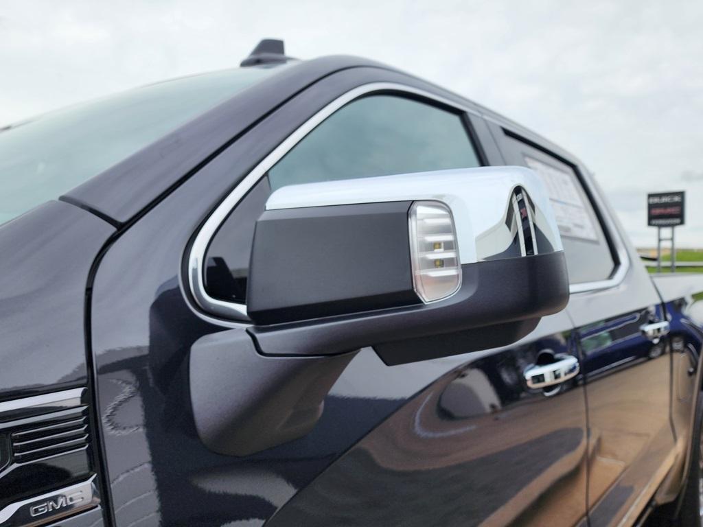 new 2025 GMC Sierra 1500 car, priced at $79,054