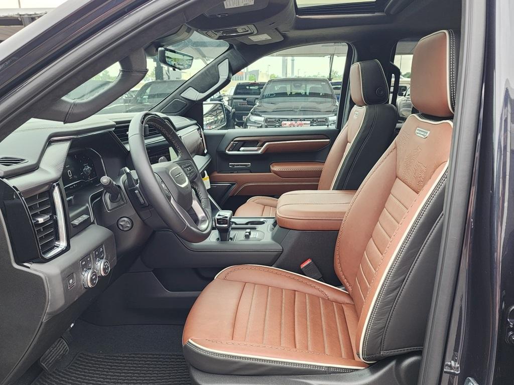 new 2025 GMC Sierra 1500 car, priced at $79,054