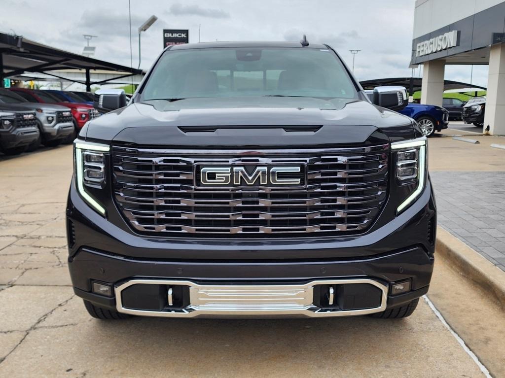 new 2025 GMC Sierra 1500 car, priced at $79,054
