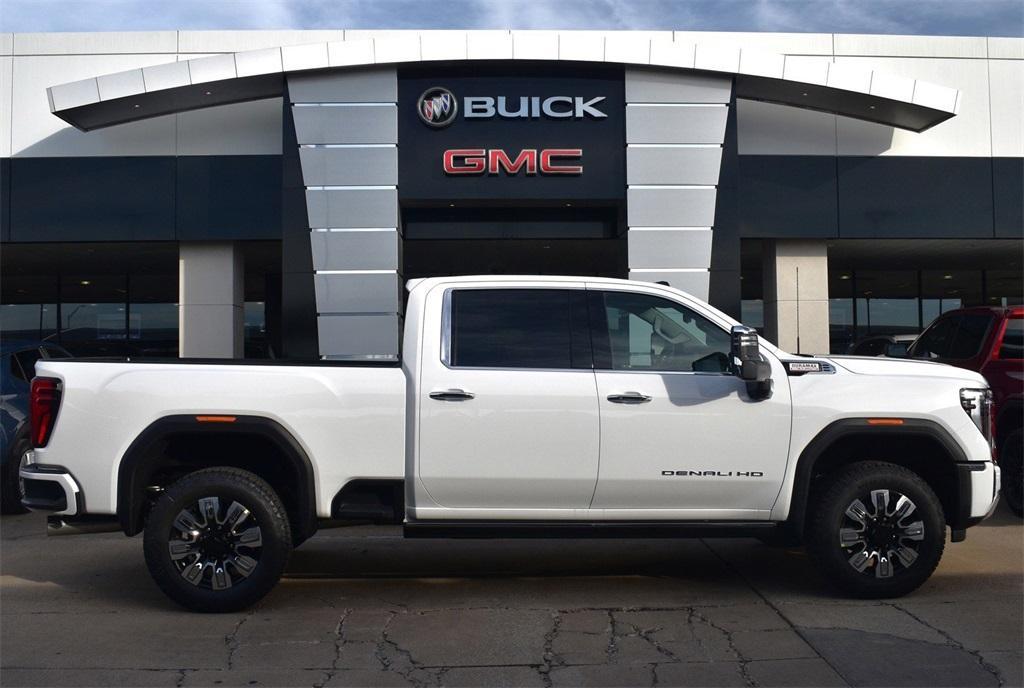 new 2025 GMC Sierra 2500 car, priced at $83,220