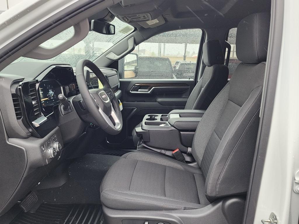 new 2026 GMC Sierra 2500 car, priced at $58,925