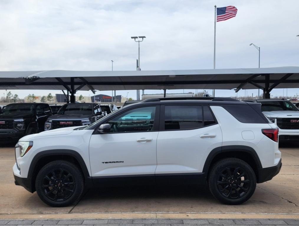 new 2025 GMC Terrain car, priced at $33,085