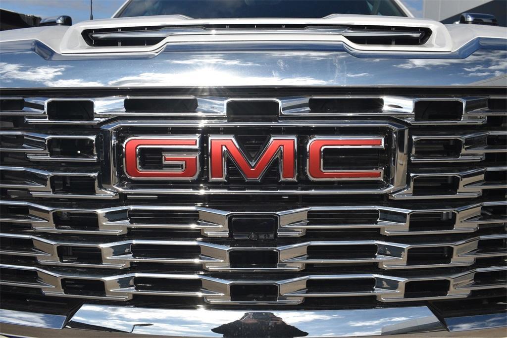 new 2025 GMC Sierra 2500 car, priced at $86,360