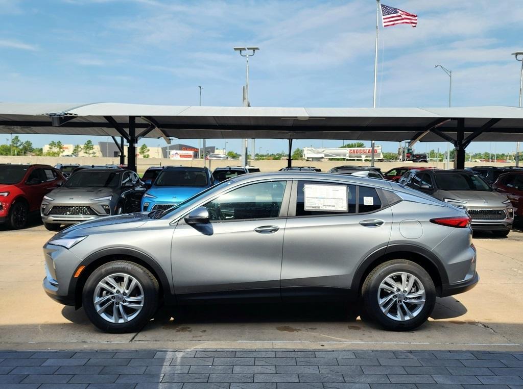 new 2025 Buick Envista car, priced at $25,185