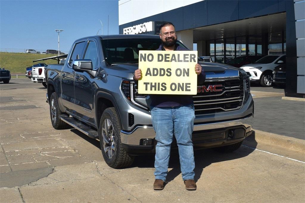 new 2025 GMC Sierra 1500 car, priced at $59,290