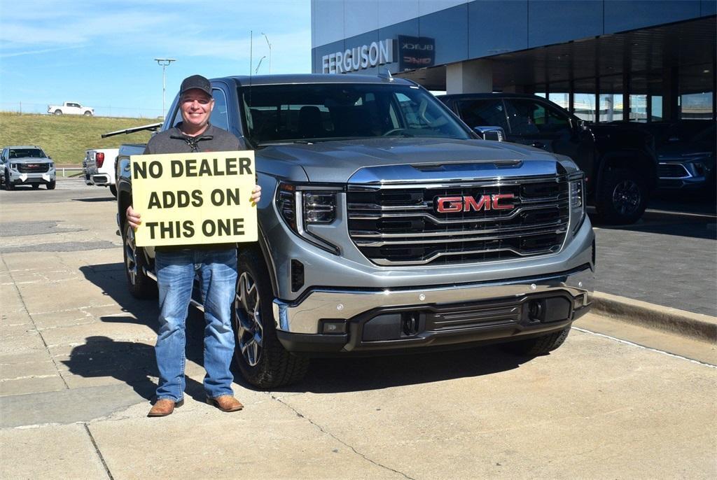 new 2025 GMC Sierra 1500 car, priced at $59,575