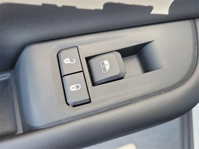 new 2025 Jeep Grand Cherokee L car, priced at $33,677