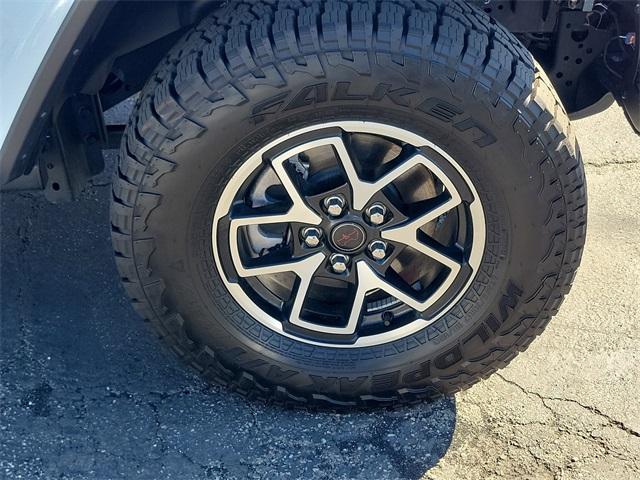 new 2025 Jeep Gladiator car, priced at $51,785