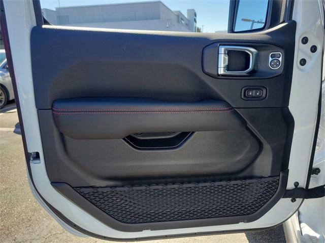 new 2025 Jeep Gladiator car, priced at $51,785