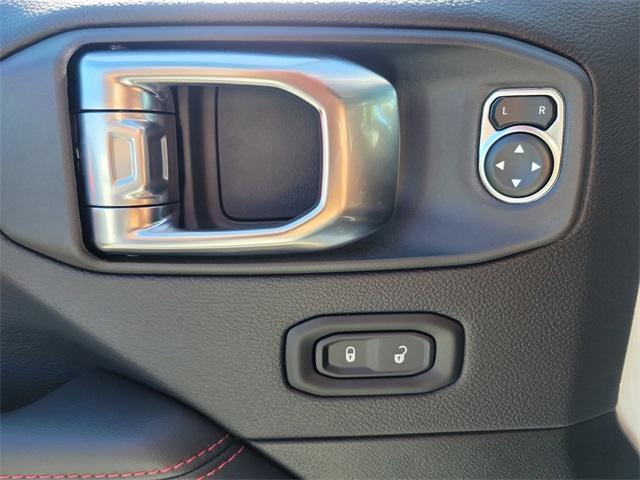 new 2025 Jeep Gladiator car, priced at $51,785