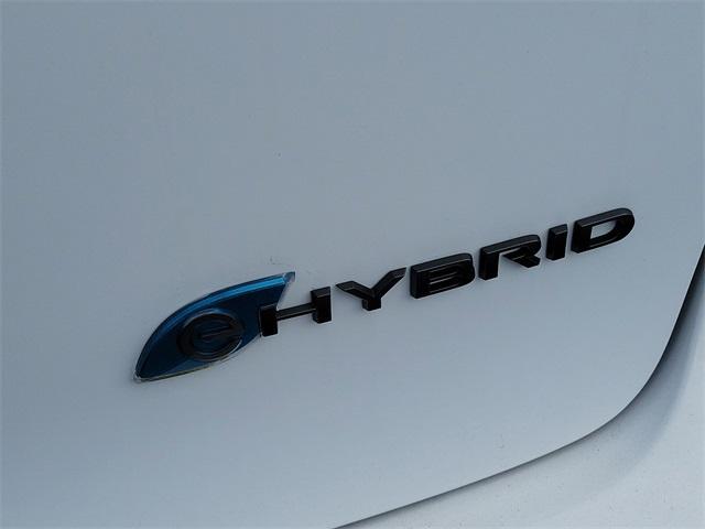 new 2023 Chrysler Pacifica Hybrid car, priced at $47,335
