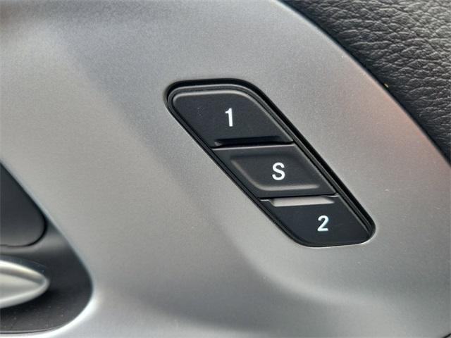 new 2023 Chrysler Pacifica Hybrid car, priced at $47,335