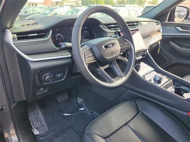 new 2025 Jeep Grand Cherokee car, priced at $46,957