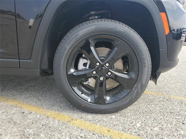 new 2025 Jeep Grand Cherokee L car, priced at $46,069