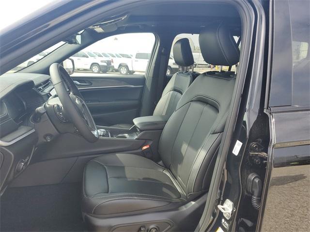 new 2025 Jeep Grand Cherokee L car, priced at $46,069