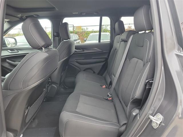 new 2025 Jeep Grand Cherokee car, priced at $34,856