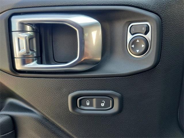 new 2025 Jeep Wrangler 4xe car, priced at $50,338
