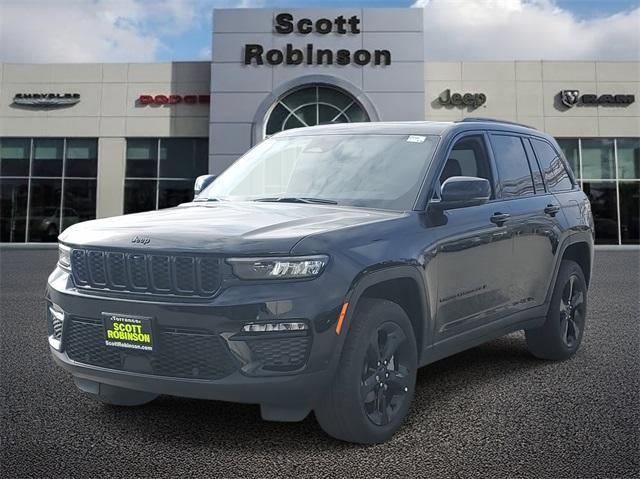 new 2025 Jeep Grand Cherokee car, priced at $52,160