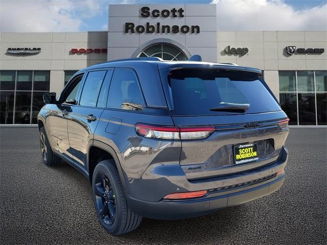 new 2025 Jeep Grand Cherokee car, priced at $41,288