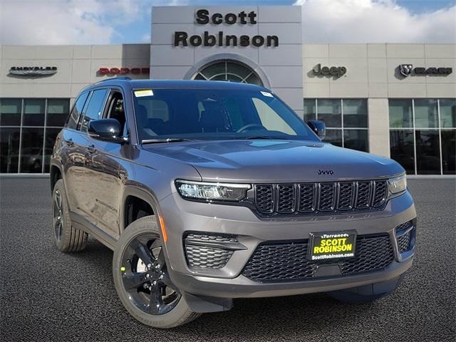 new 2025 Jeep Grand Cherokee car, priced at $41,288