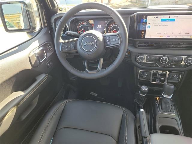 new 2025 Jeep Gladiator car, priced at $47,880