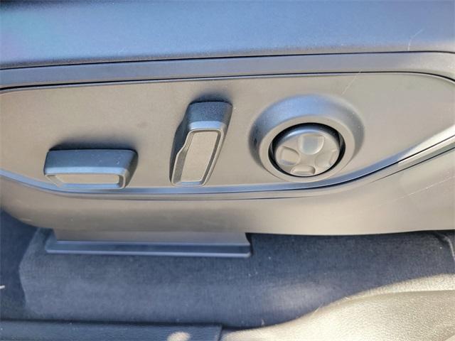 new 2025 Jeep Grand Cherokee car, priced at $40,257