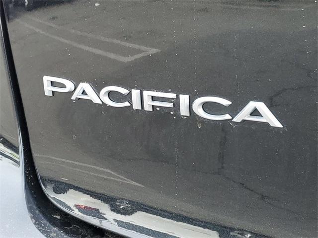 used 2022 Chrysler Pacifica car, priced at $40,622