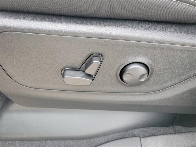 new 2025 Ram 1500 car, priced at $50,974