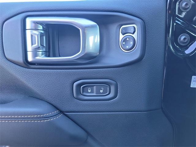 new 2025 Jeep Gladiator car, priced at $42,312