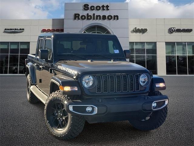 new 2025 Jeep Gladiator car, priced at $42,312