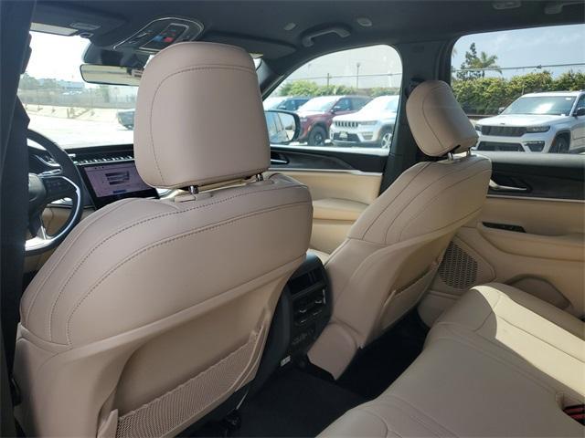 new 2025 Jeep Grand Cherokee car, priced at $41,218
