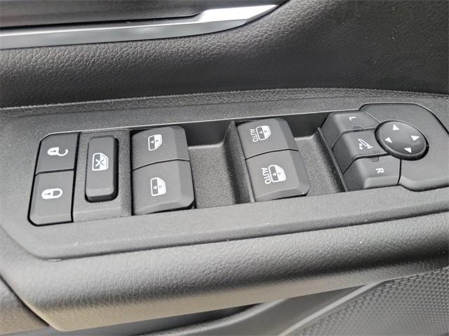 new 2025 Ram 1500 car, priced at $47,547