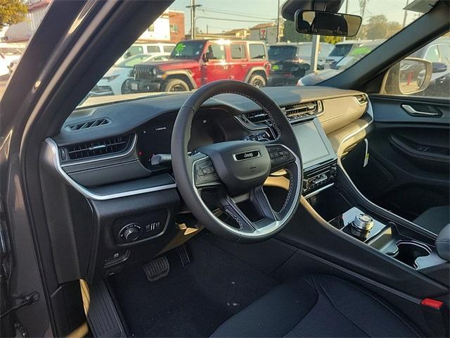 new 2025 Jeep Grand Cherokee L car, priced at $35,790