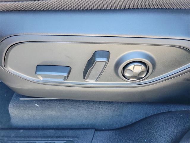 new 2025 Jeep Grand Cherokee car, priced at $42,665