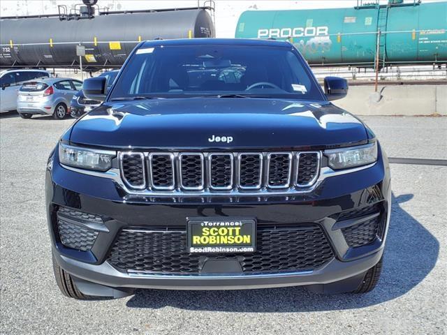 new 2024 Jeep Grand Cherokee car, priced at $33,369