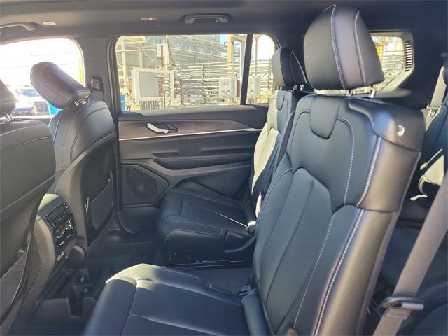 new 2025 Jeep Grand Cherokee L car, priced at $47,985