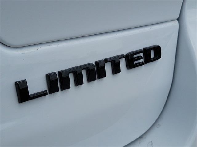 new 2025 Jeep Grand Cherokee car, priced at $47,559