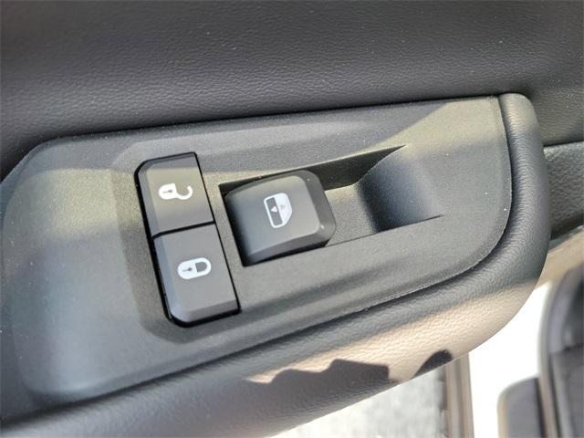 new 2025 Jeep Grand Cherokee L car, priced at $47,305