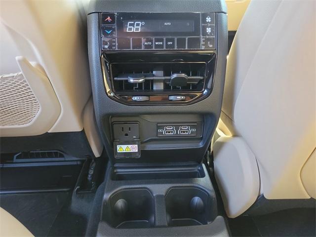 new 2025 Jeep Grand Cherokee L car, priced at $46,069