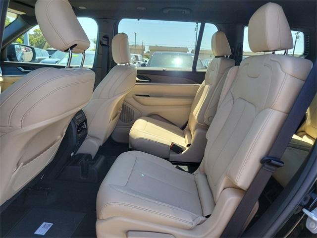 new 2025 Jeep Grand Cherokee L car, priced at $46,069