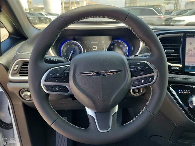 new 2025 Chrysler Pacifica car, priced at $41,858